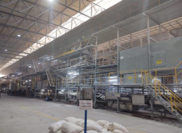 Reforma de máquinas de produção de luvas